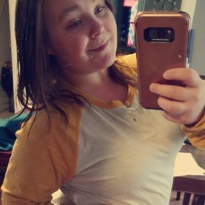 Meet your Posher, Melissa